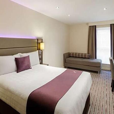 Premier Inn Perth City Centre Eksteriør bilde