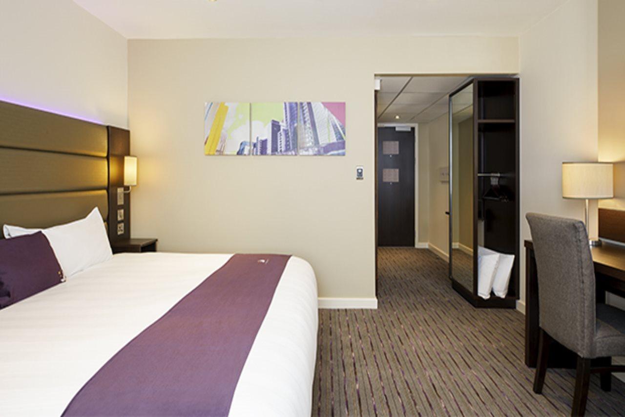 Premier Inn Perth City Centre Eksteriør bilde