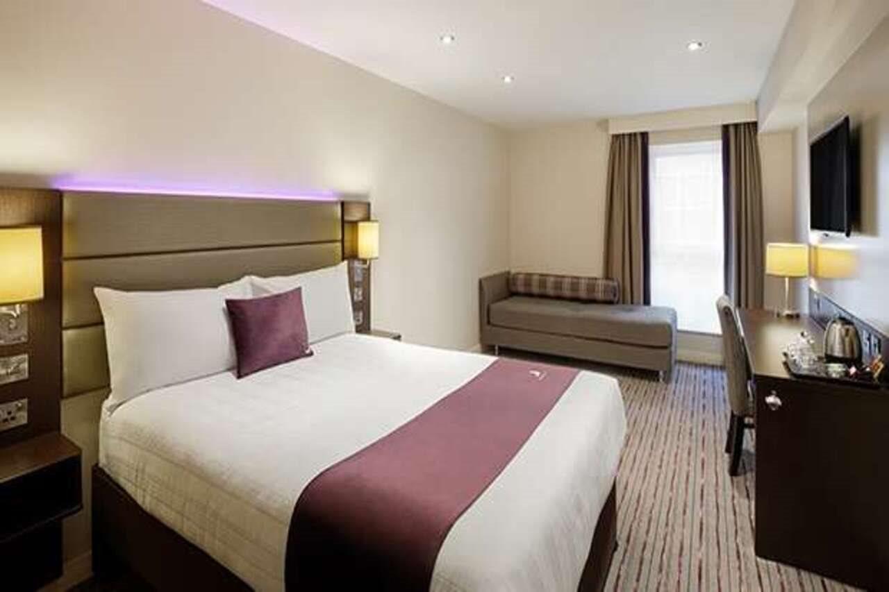 Premier Inn Perth City Centre Eksteriør bilde