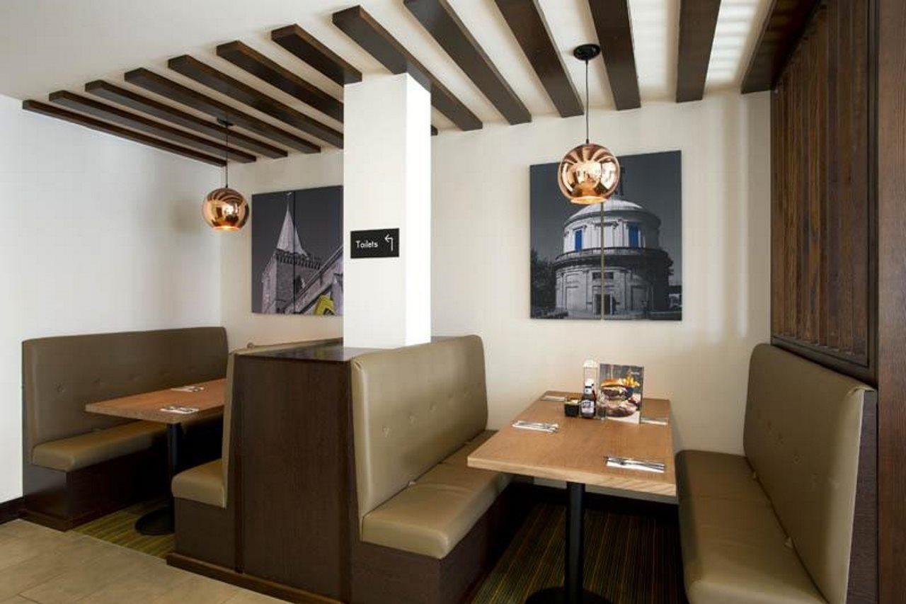 Premier Inn Perth City Centre Eksteriør bilde